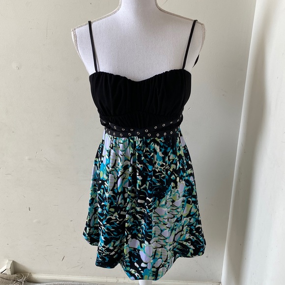 🥭 (4 for $15) Large Bust Strapless Dress - Picture 2 of 10